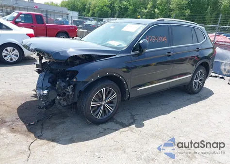 2019 Volkswagen Tiguan 2.0T Se/2.0T Sel/2.0T Sel R-Line/2.0T Sel R-Line Black z USA, uszkodzony, nr VIN 3VV2B7AX1KM083608